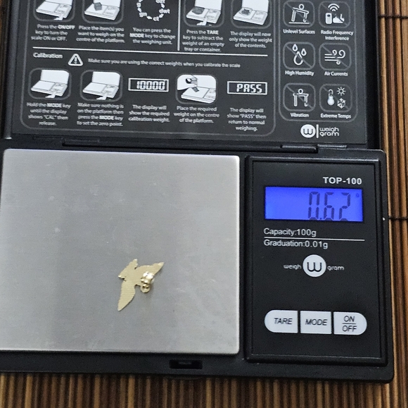 14k Eagle Yellow Gold Pendant - Picture 7 of 7